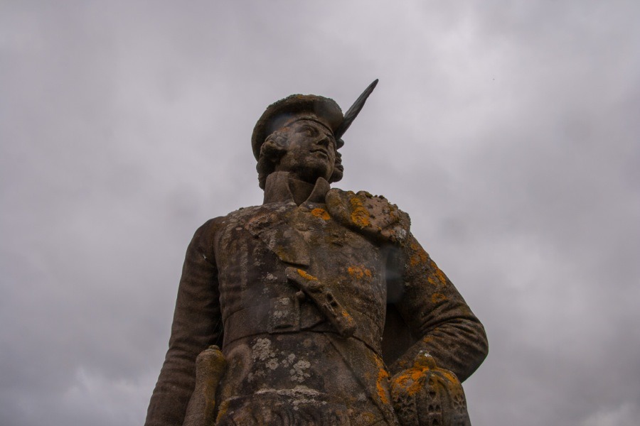 Glenfinnan statue